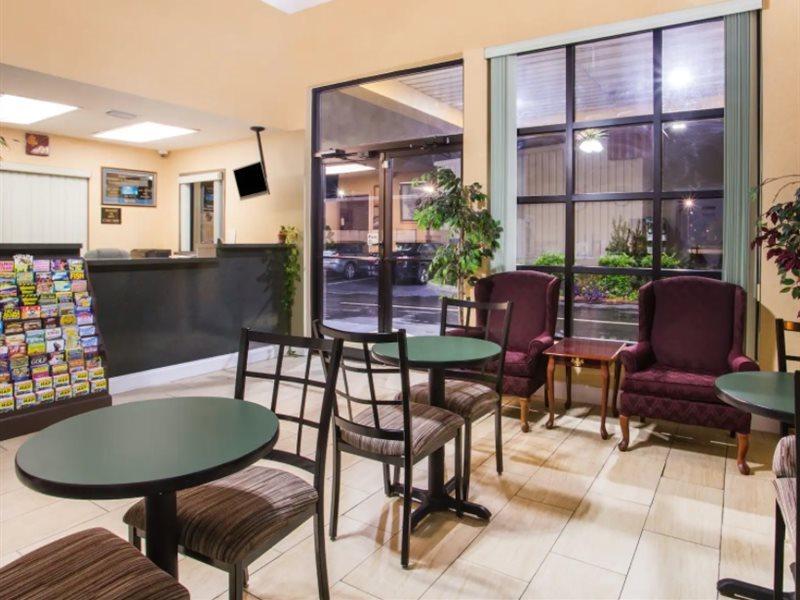 Howard Johnson By Wyndham Panama City Dış mekan fotoğraf